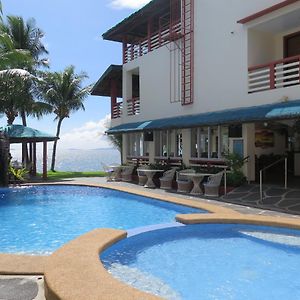 Badladz Beach And Dive Resort